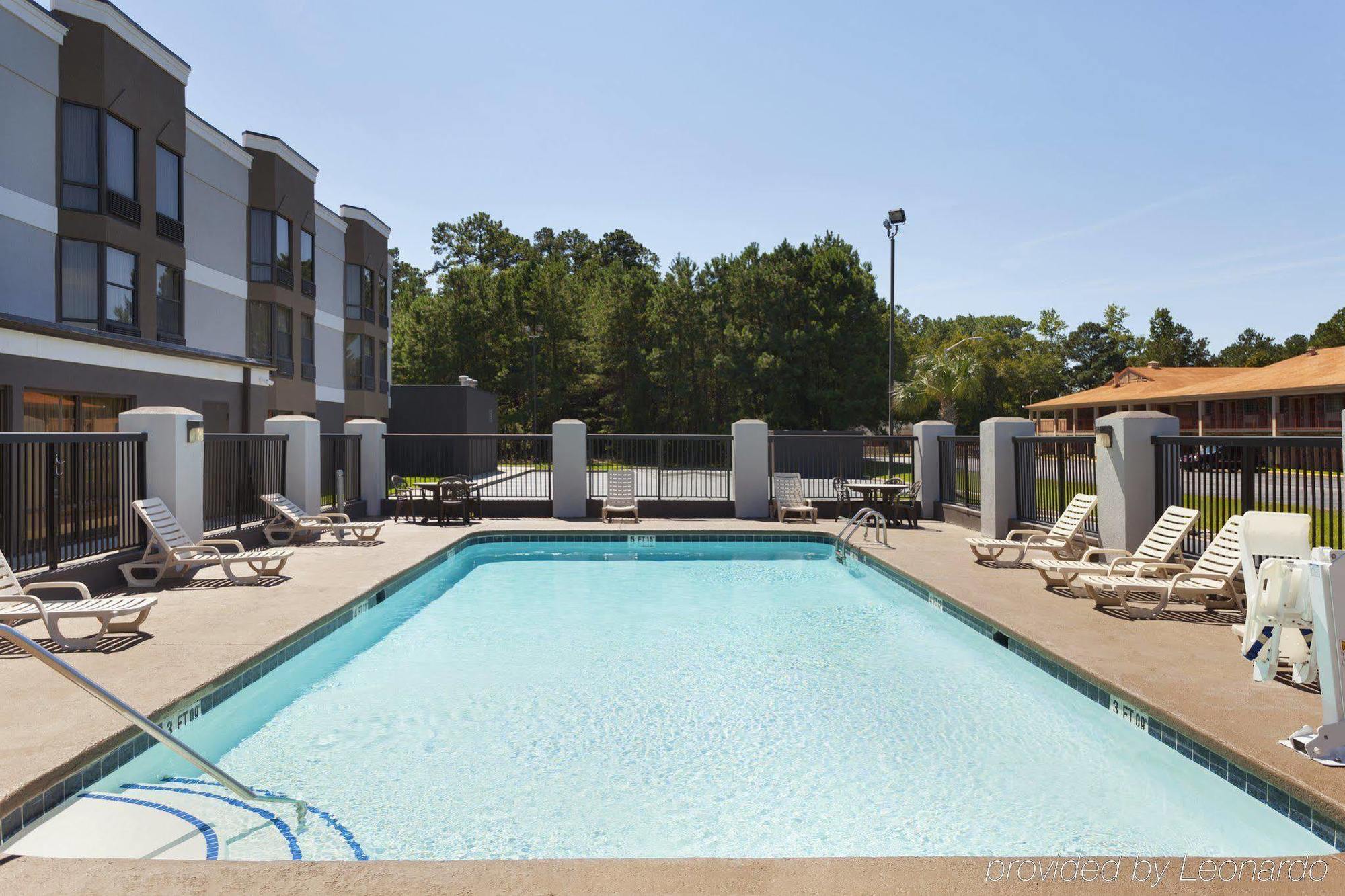 Country Inn & Suites By Radisson, Florence, Sc Exterior photo